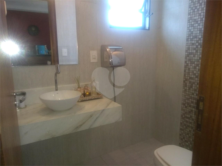 Foto REO914969