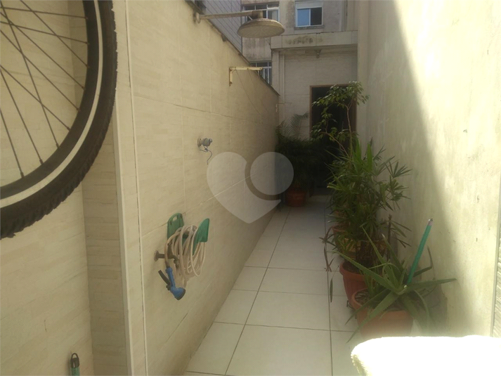 Foto REO914969