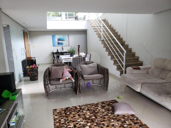 Foto REO915000