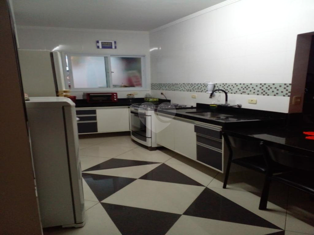 Venda Condomínio São Vicente Centro REO915035 28