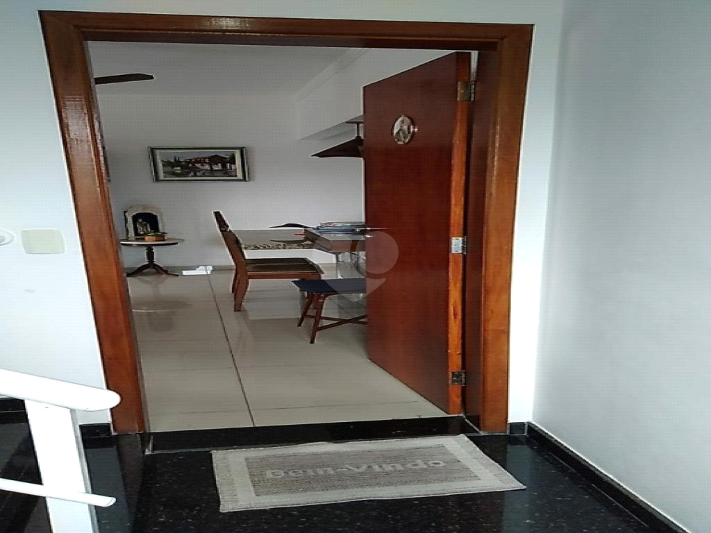 Venda Condomínio São Vicente Centro REO915035 34