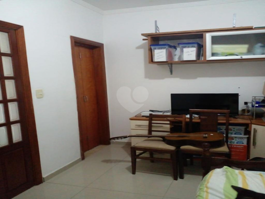 Venda Condomínio São Vicente Centro REO915035 35