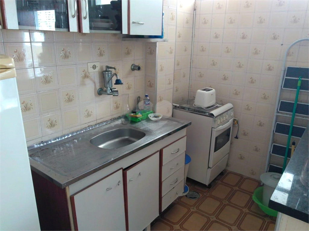 Venda Apartamento Santos Gonzaga REO915053 7