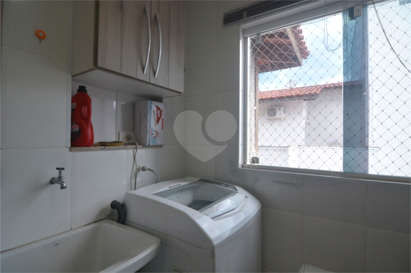 Foto REO915277