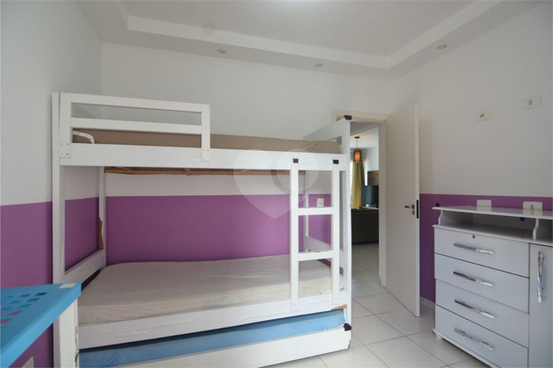 Foto REO915277