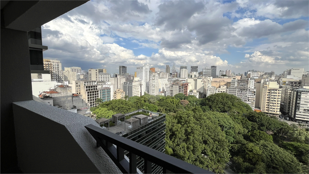 Venda Apartamento São Paulo República REO915293 11