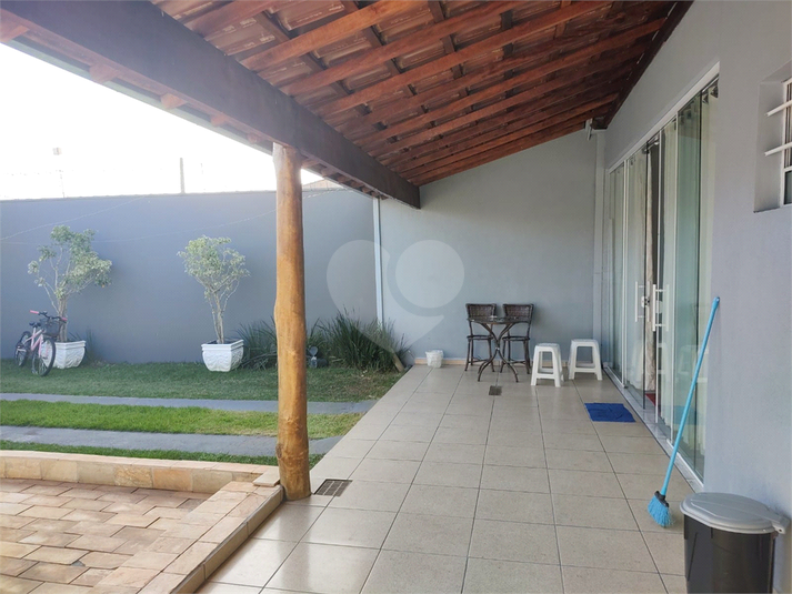 Foto REO915343