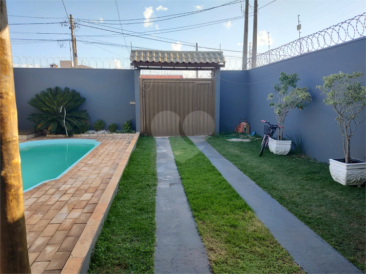 Foto REO915343