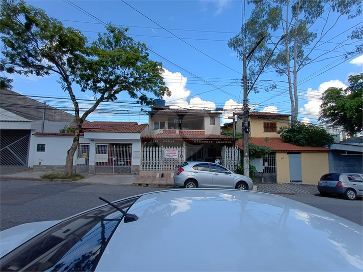 Foto REO915348