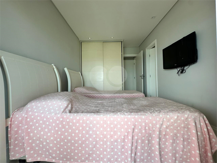 Foto REO916065