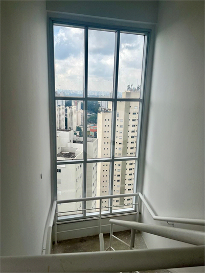 Foto REO916075