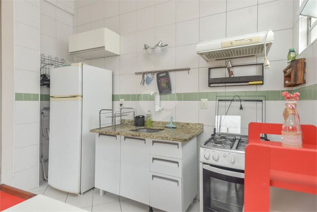 Venda Apartamento São Paulo República REO916578 17