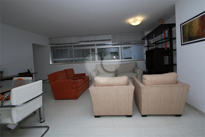Foto REO916977