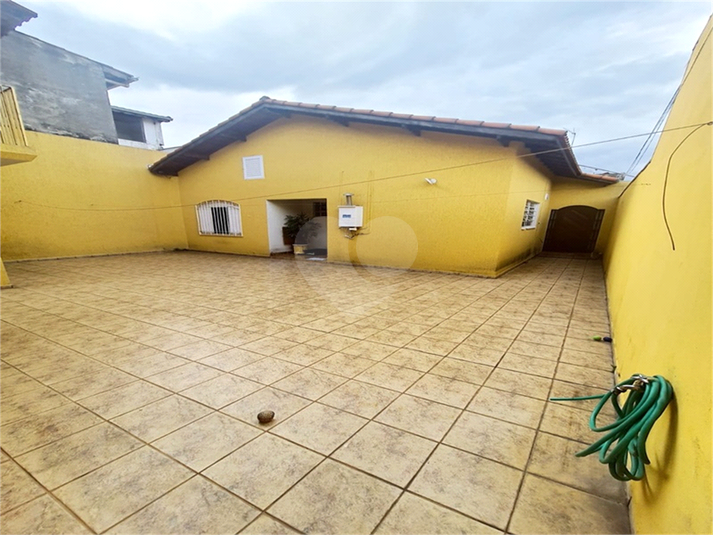 Foto REO917224