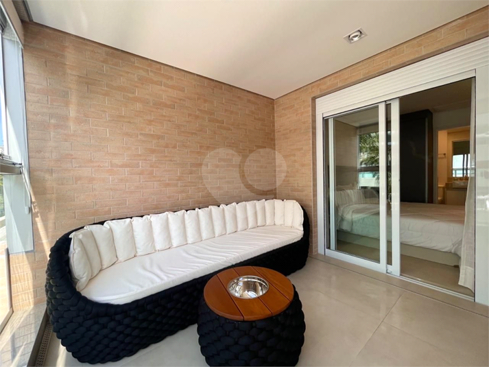 Foto REO917635