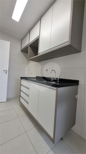 Foto REO919484