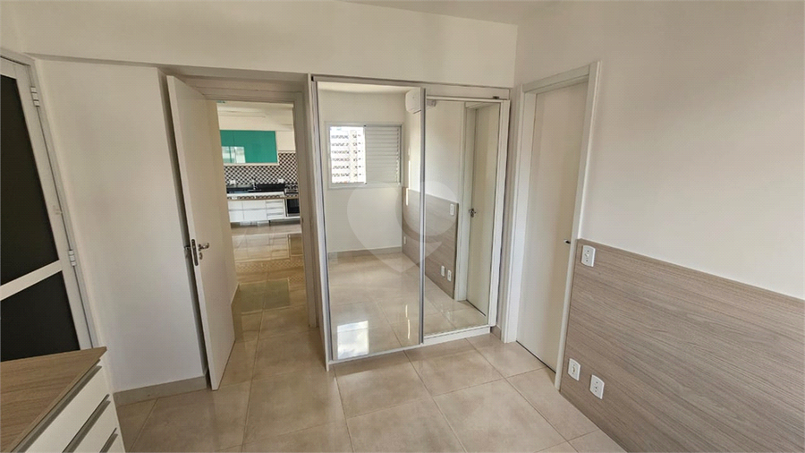 Foto REO920227