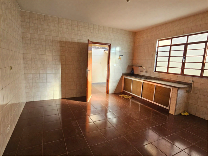 Foto REO920244