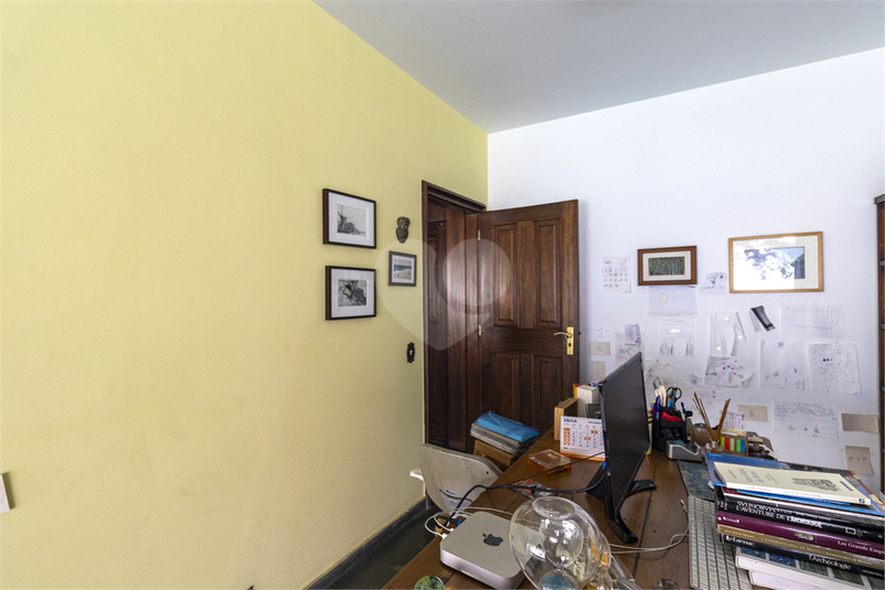 Foto REO920254