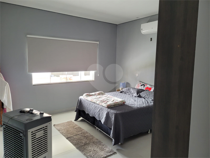 Foto REO920380