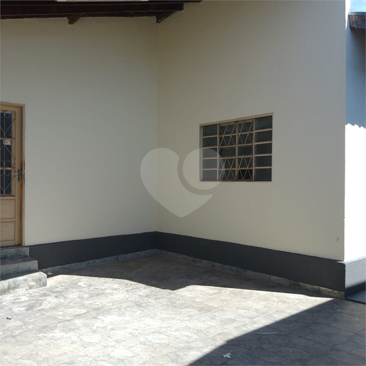 Foto REO920397