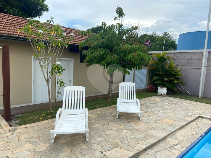 Foto REO920681