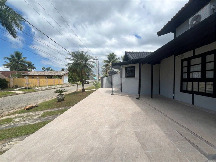 Foto REO920957
