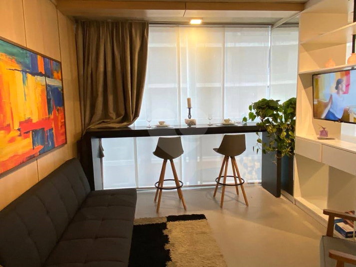 Venda Apartamento São Paulo Consolação REO921044 3