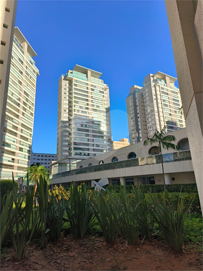 Foto REO921922