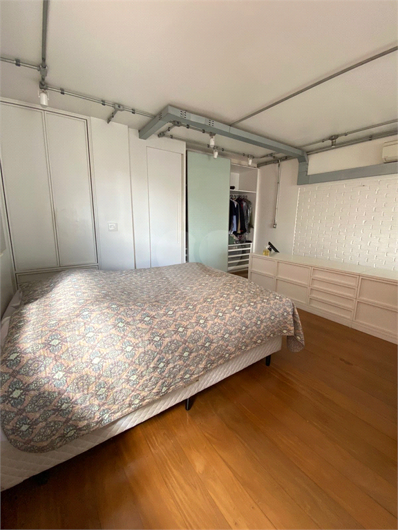 Venda Loft São Paulo Cerqueira César REO922197 16