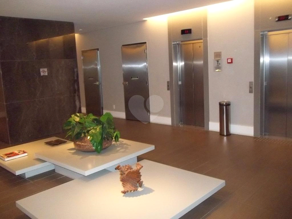 Aluguel Apartamento São Paulo Consolação REO922373 10