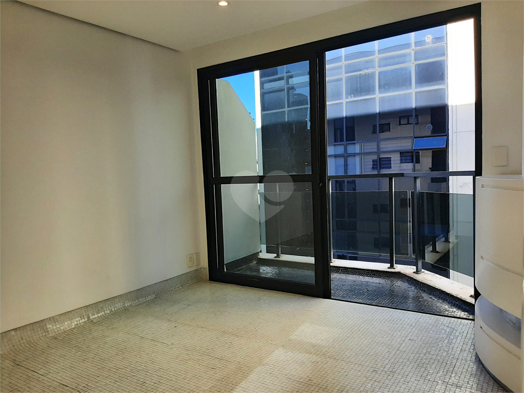 Venda Triplex São Paulo Itaim Bibi REO92283 1