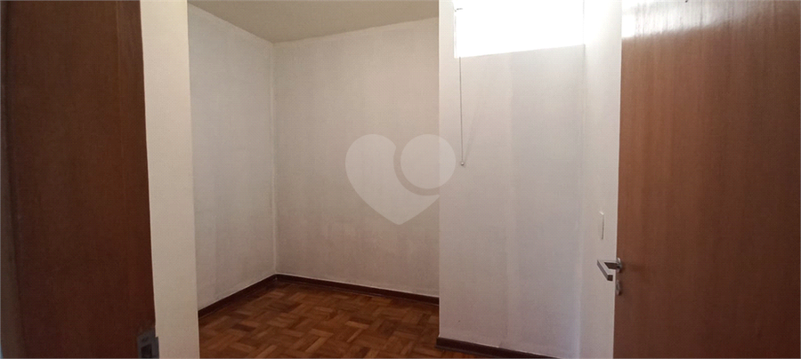 Foto REO922922