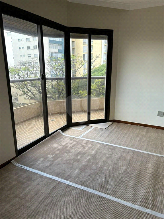 Venda Apartamento São Paulo Consolação REO923106 4