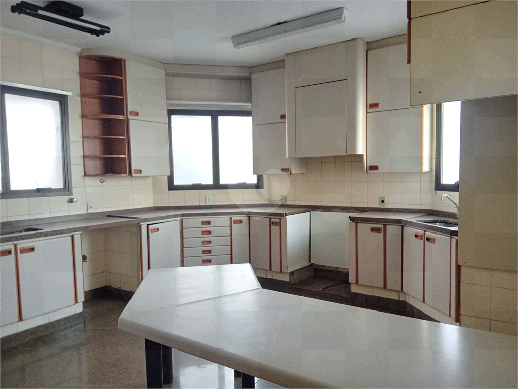 Venda Apartamento São Paulo Santana REO923627 15