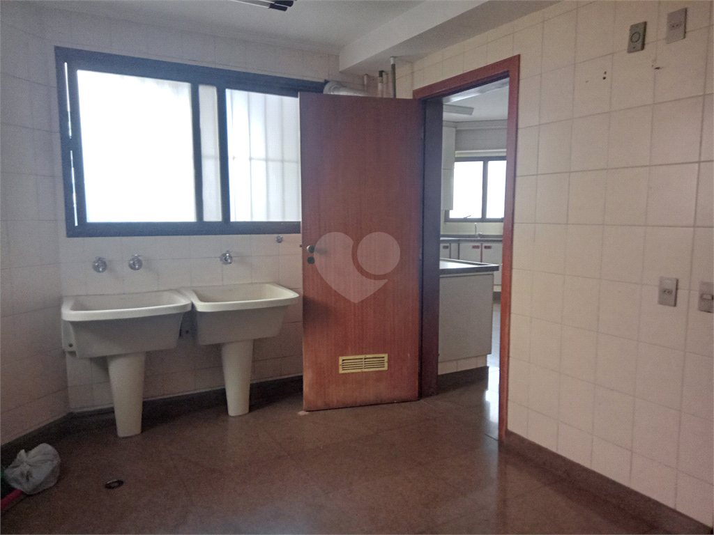 Venda Apartamento São Paulo Santana REO923627 19