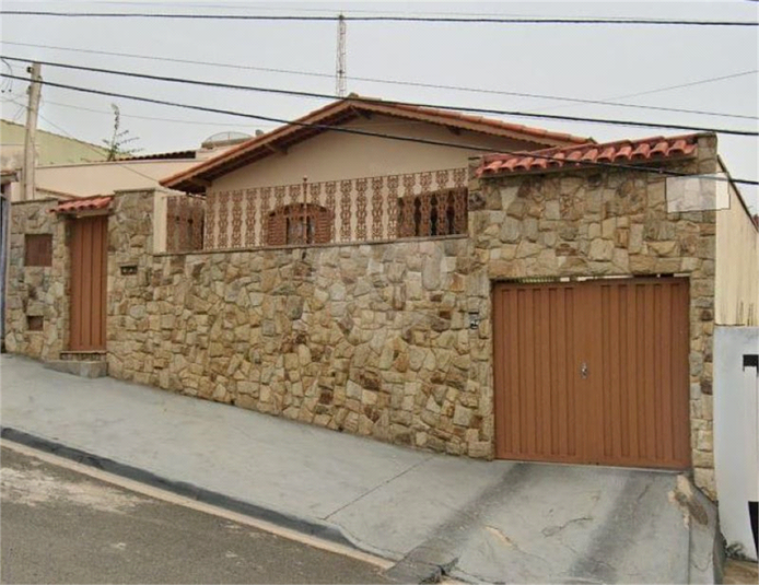 Foto REO924027