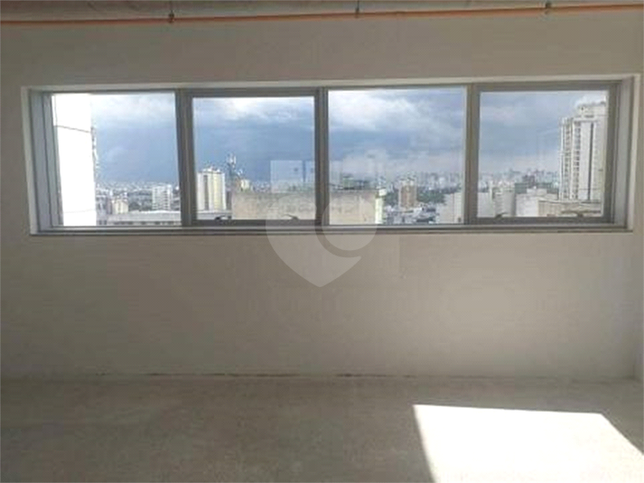 Venda Salas São Paulo Santana REO924541 27