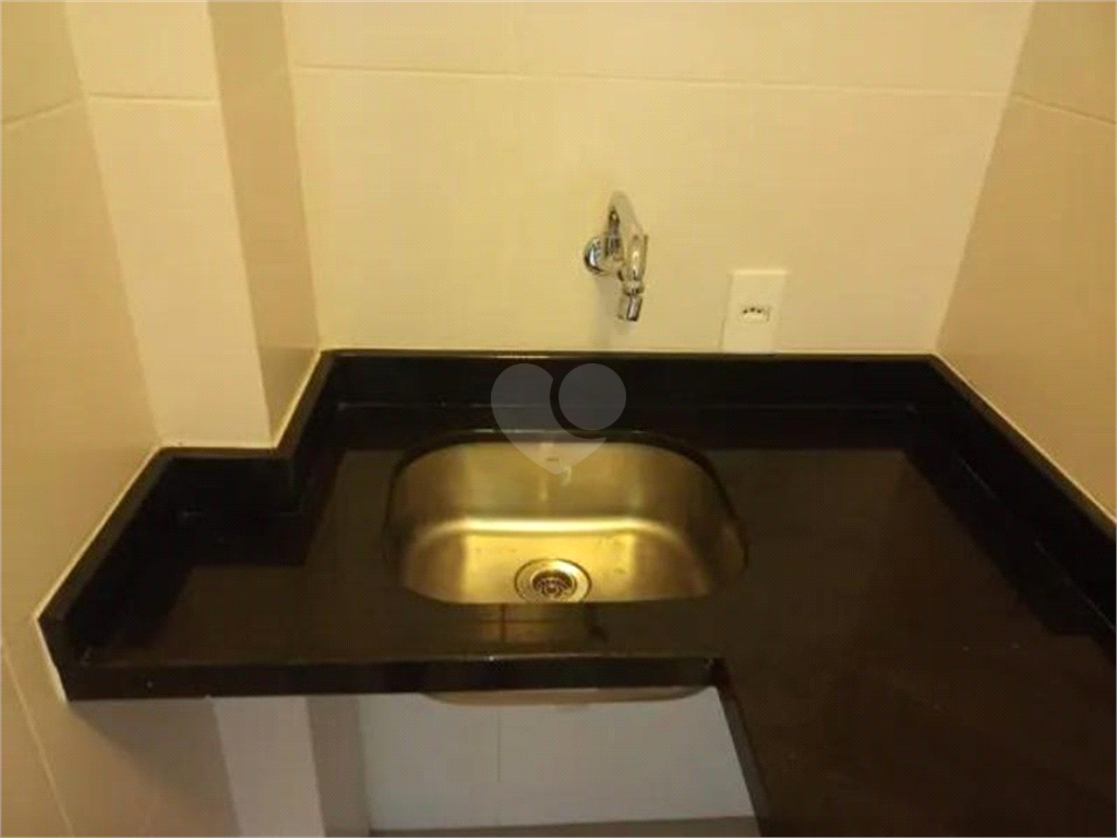 Venda Apartamento São Paulo Bela Vista REO924681 8