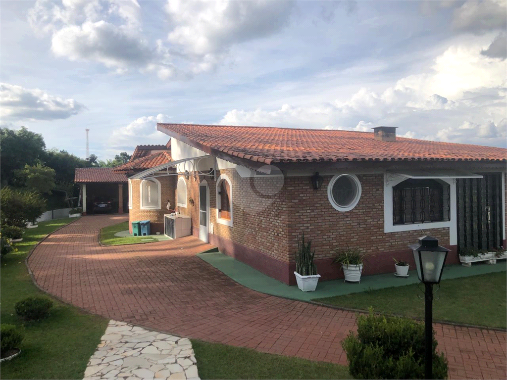 Foto REO925461