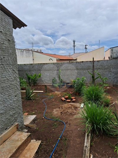 Foto REO926192