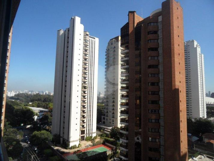 Foto REO92692