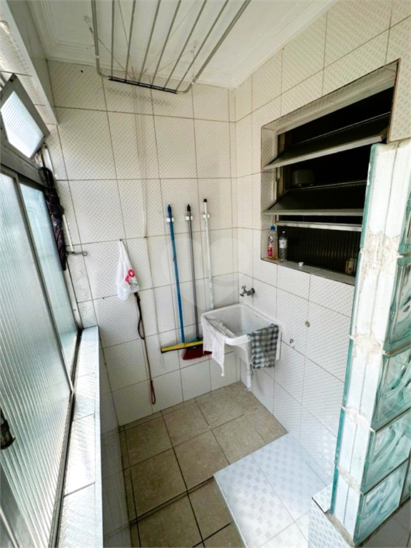 Venda Apartamento Santos Embaré REO927443 7