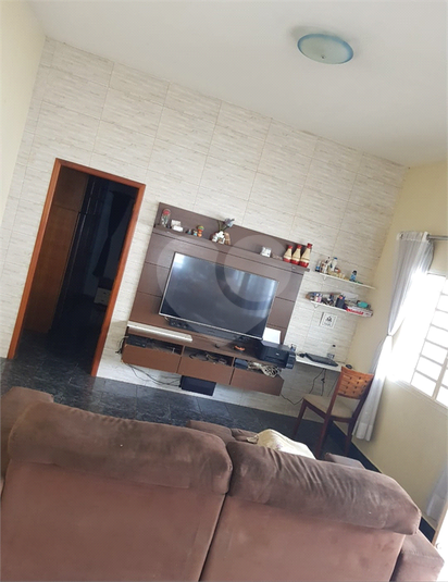 Foto REO927518