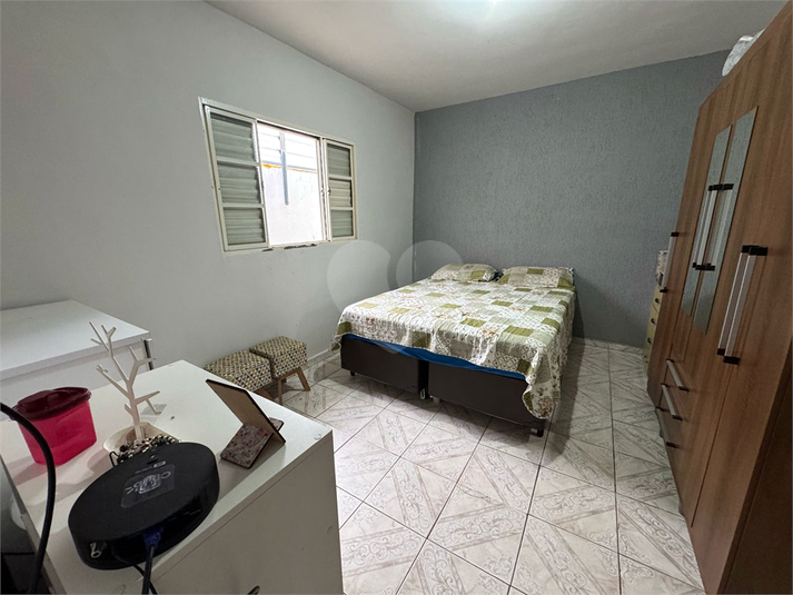 Foto REO928465