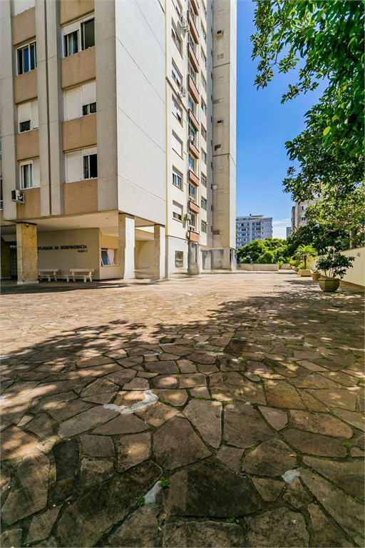 Venda Apartamento Porto Alegre Independência REO929866 18