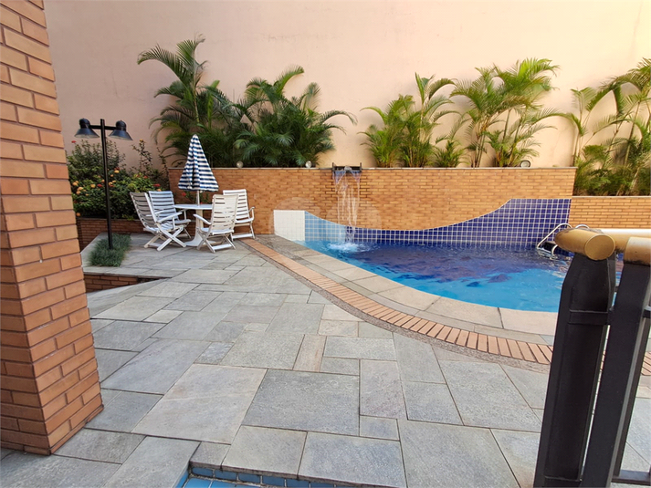 Foto REO929962