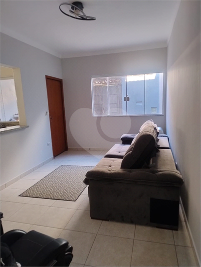 Foto REO930155