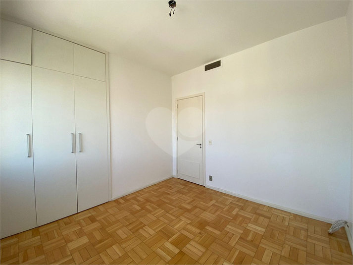 Venda Apartamento Porto Alegre Moinhos De Vento REO930313 15