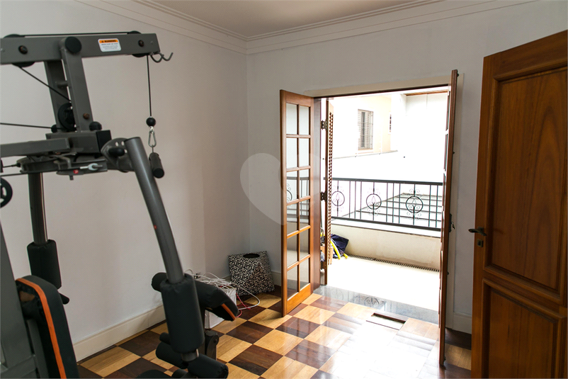 Foto REO930369